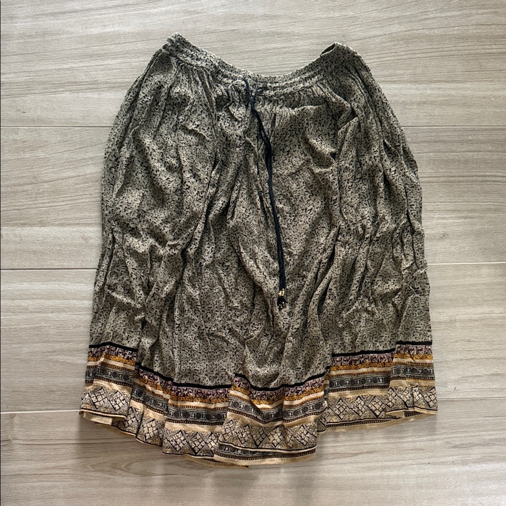Sag Harbor Olive Boho Midi Skirt with Printed Border